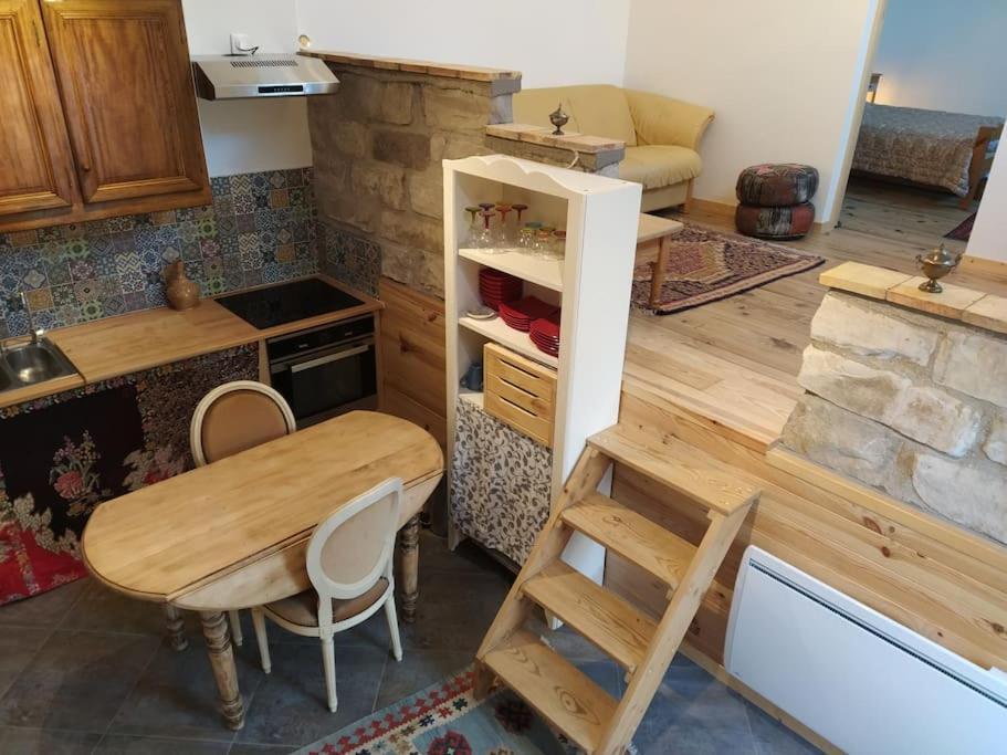 Superbe Appartement Dans Charmant Corps De Ferme Acheres-la-Foret Dış mekan fotoğraf
