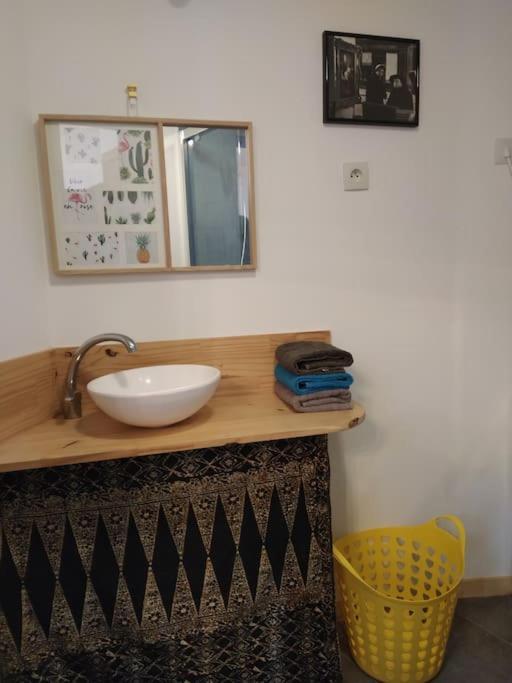 Superbe Appartement Dans Charmant Corps De Ferme Acheres-la-Foret Dış mekan fotoğraf