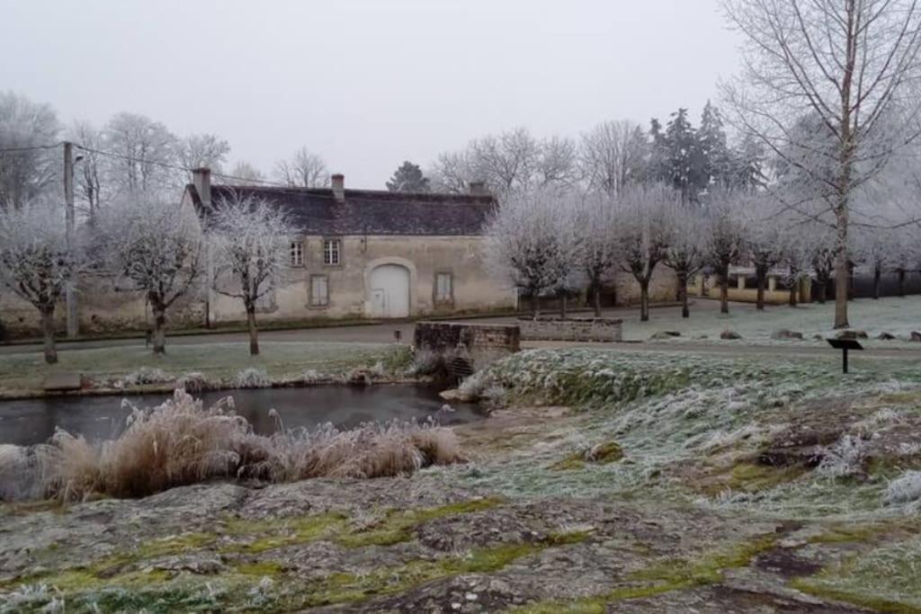 Superbe Appartement Dans Charmant Corps De Ferme Acheres-la-Foret Dış mekan fotoğraf